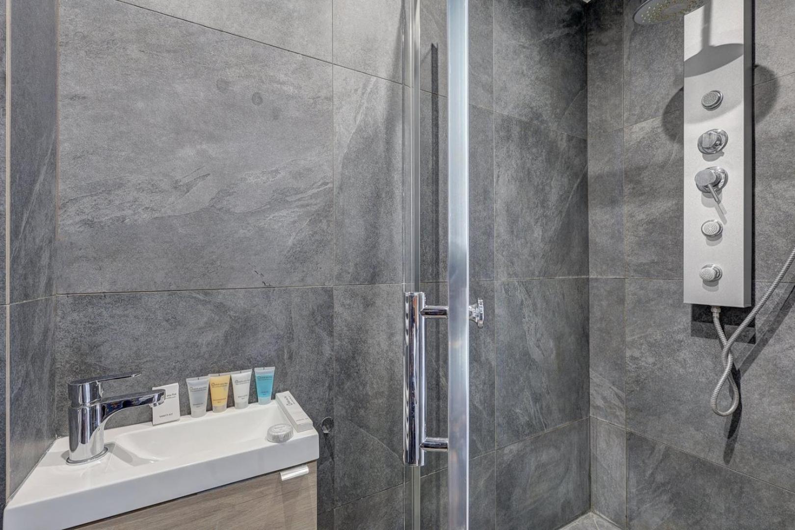 127 Suite Moshe - Superbe Appartement A Paris. Exterior photo